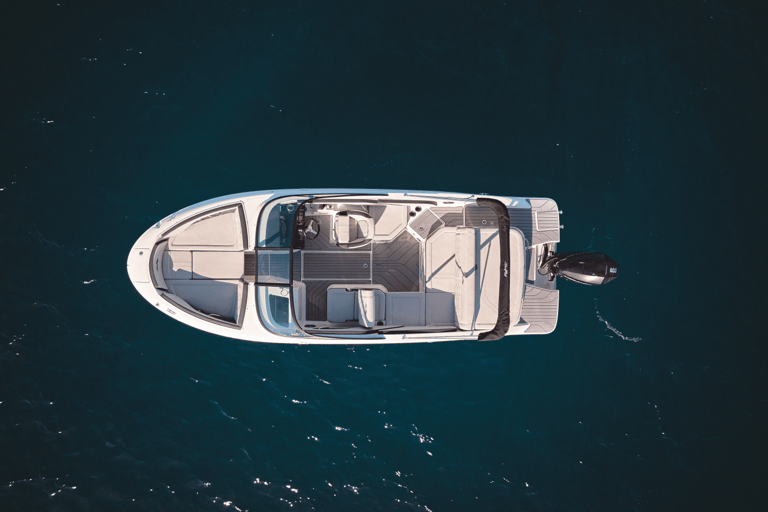 2025 Sea Ray SPX 210 Outboard Image Thumbnail #4