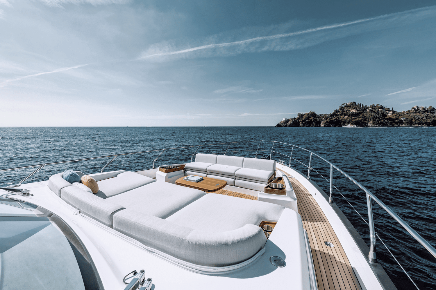 2026 Azimut Fly 68 Image Thumbnail #5