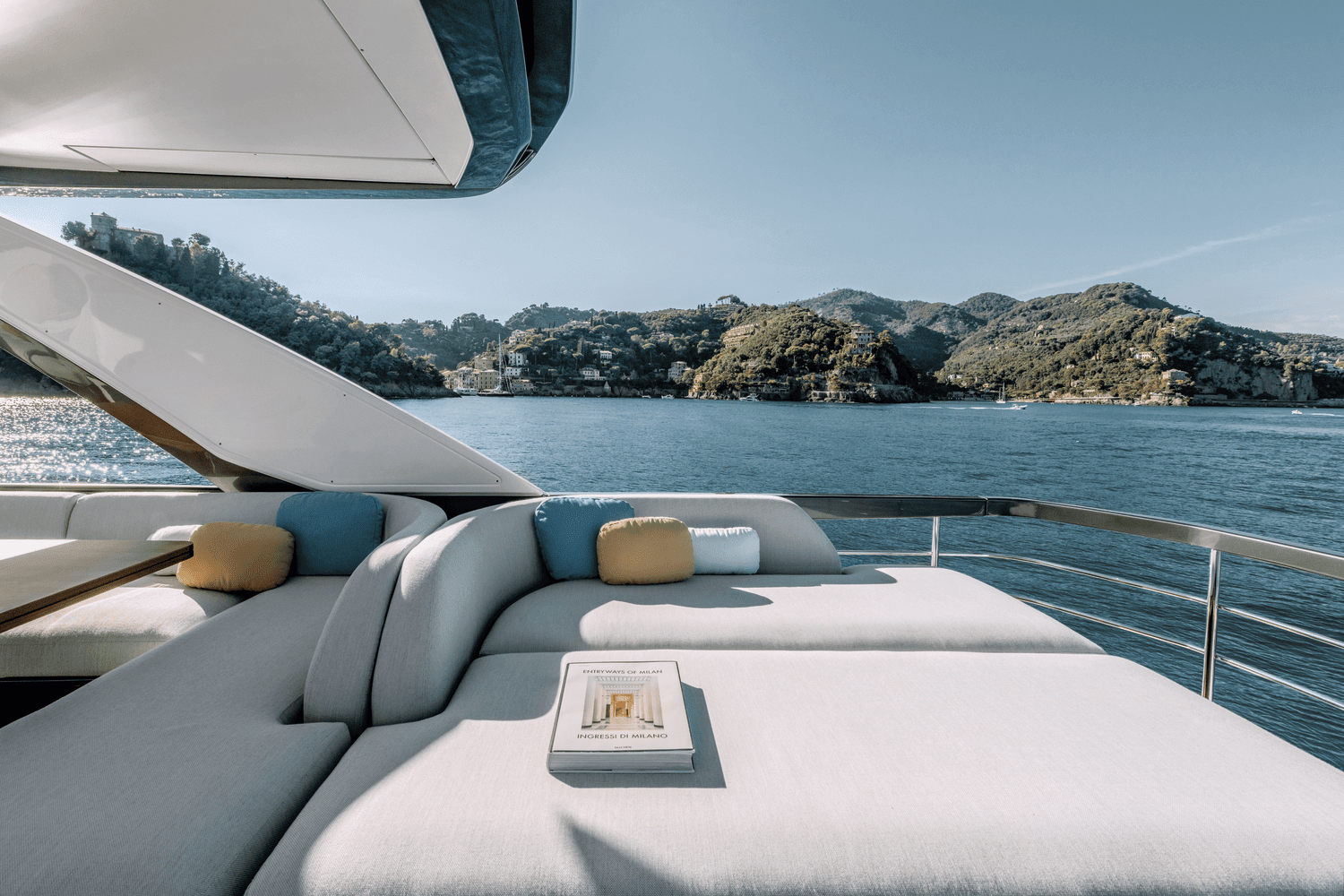 2026 Azimut Fly 68 Image Thumbnail #7