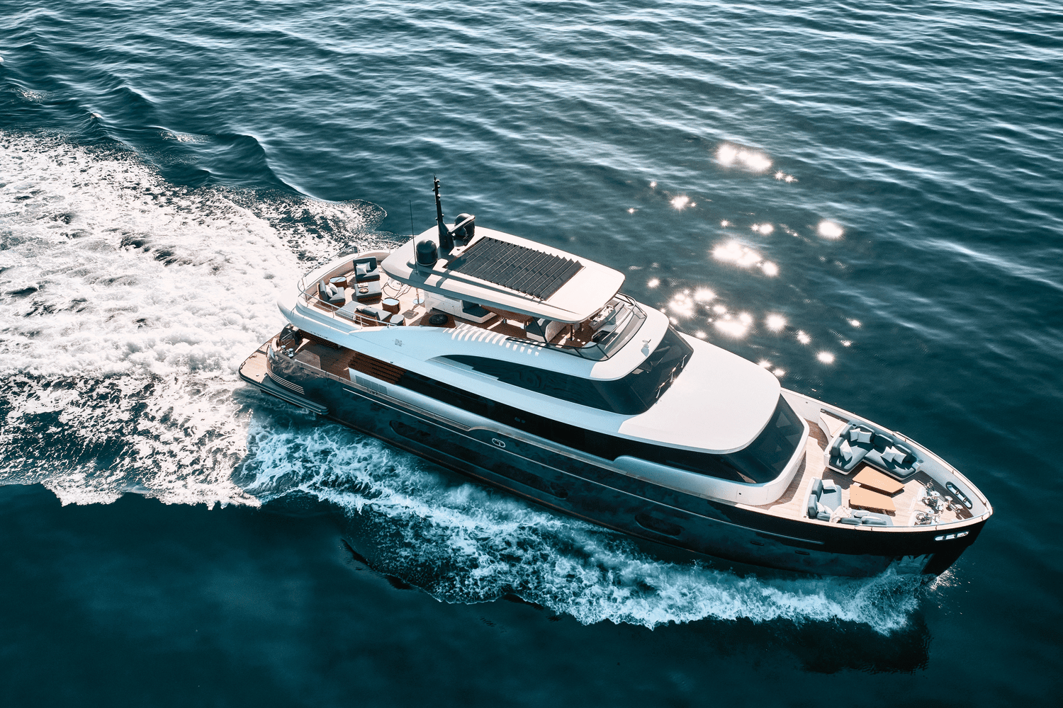 2026 Azimut Magellano 66 Image Thumbnail #2