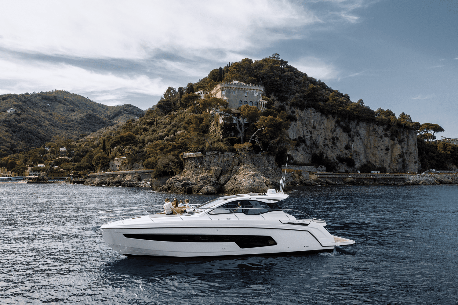 2026 Azimut Atlantis 45 Image Thumbnail #2