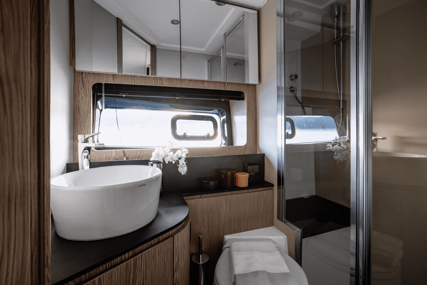 2026 Azimut Atlantis 45 Image Thumbnail #17