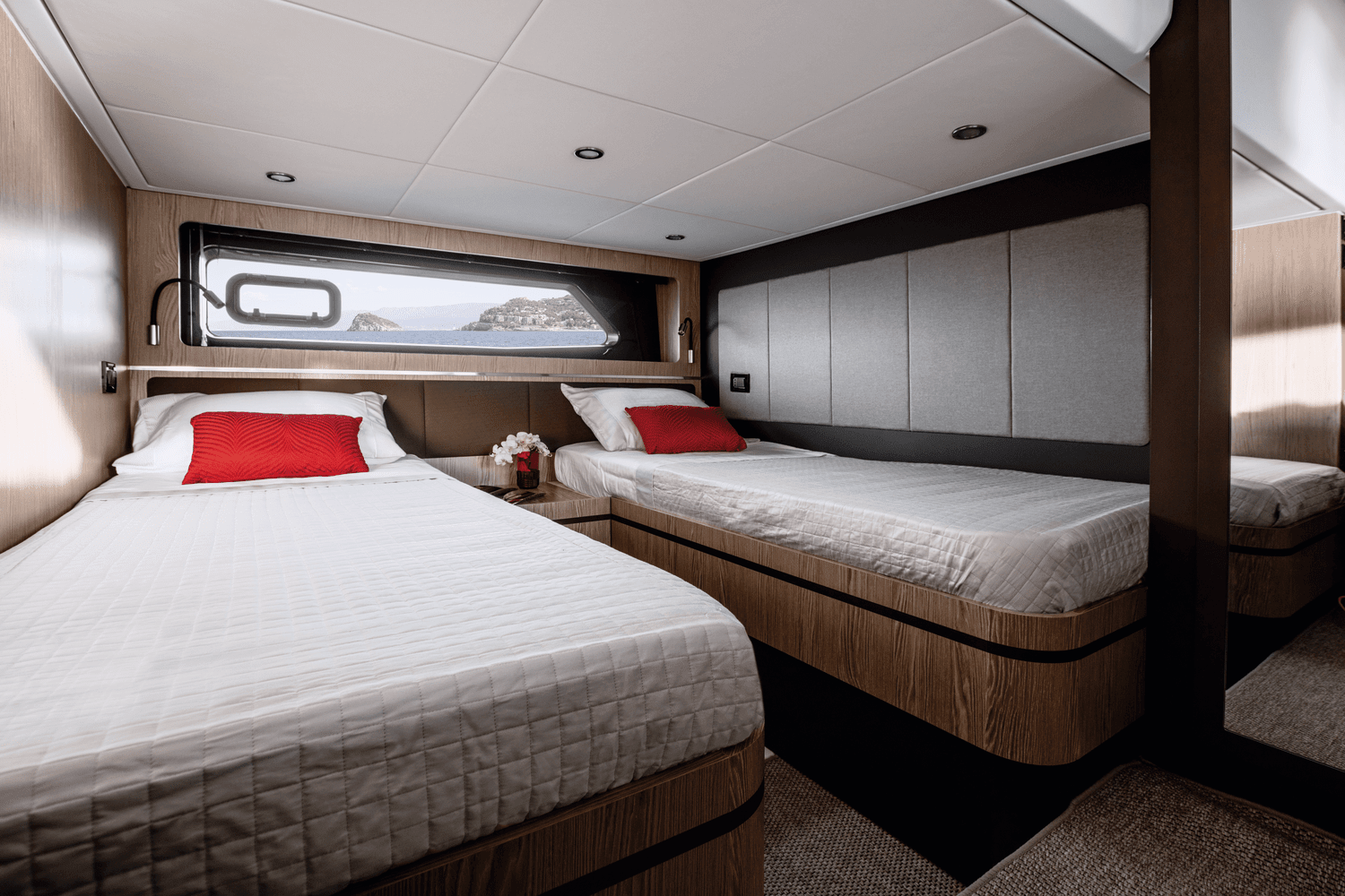 2026 Azimut Atlantis 45 Image Thumbnail #21