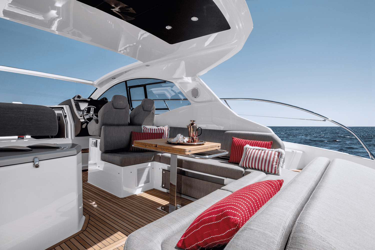 2026 Azimut Atlantis 45 Image Thumbnail #7