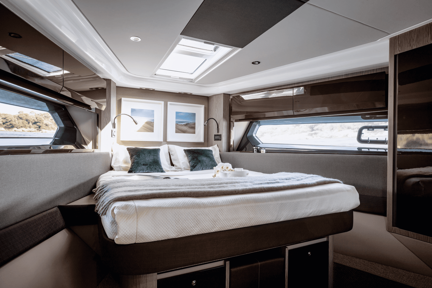2025 Azimut Atlantis 51 Image Thumbnail #29
