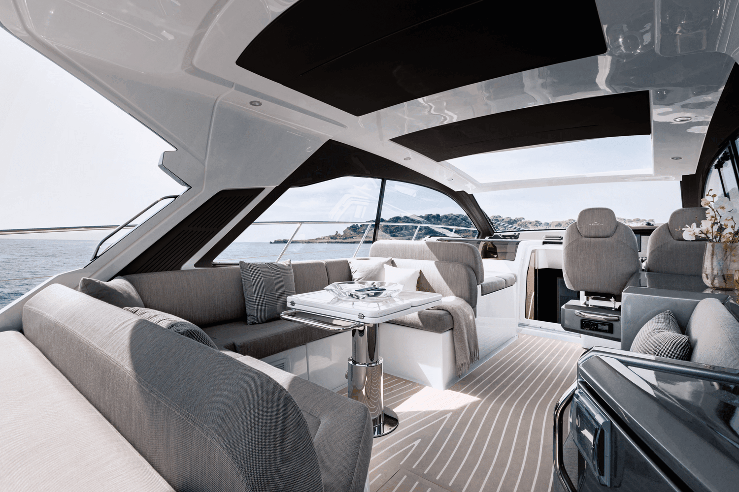 2025 Azimut Atlantis 51 Image Thumbnail #16