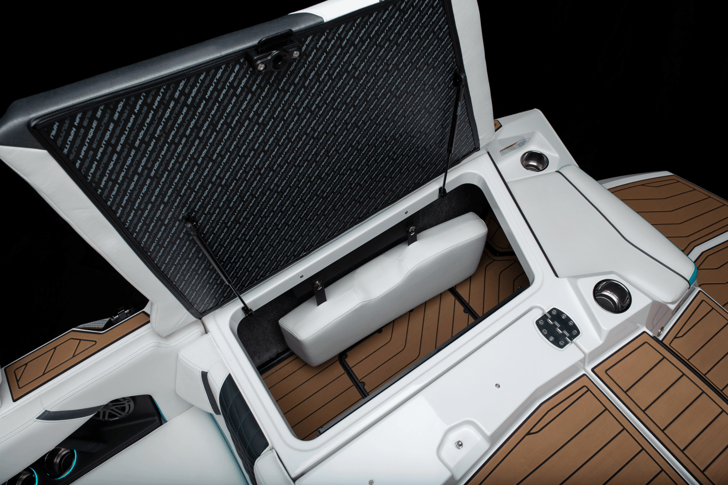 2026 Nautique Super Air Nautique S21 Image Thumbnail #12