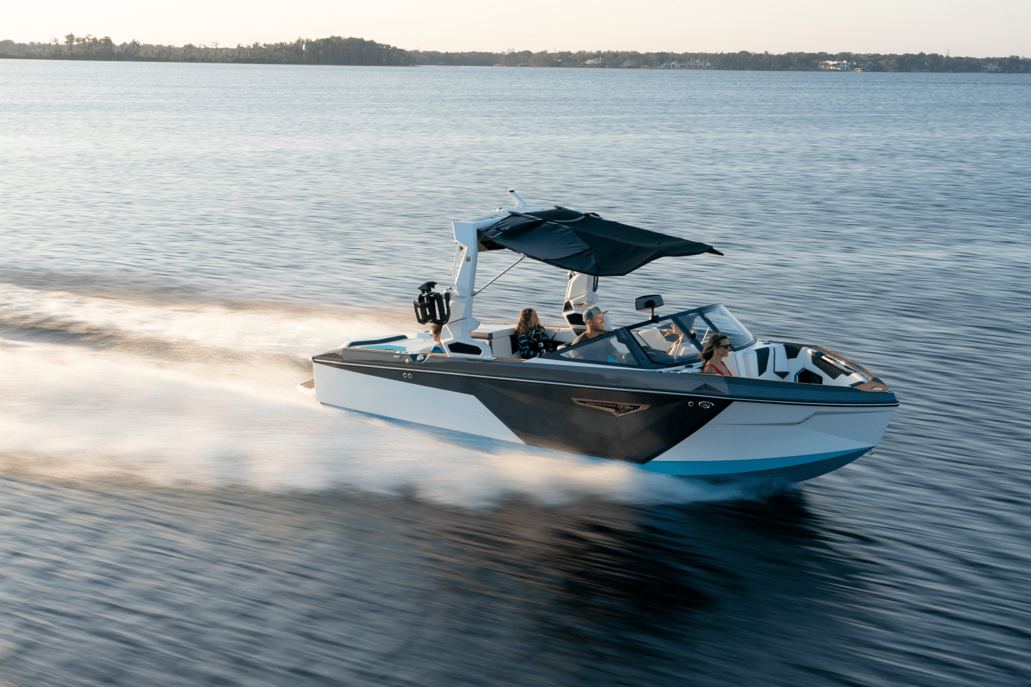 2025 Nautique Super Air Nautique S21 Image Thumbnail #1