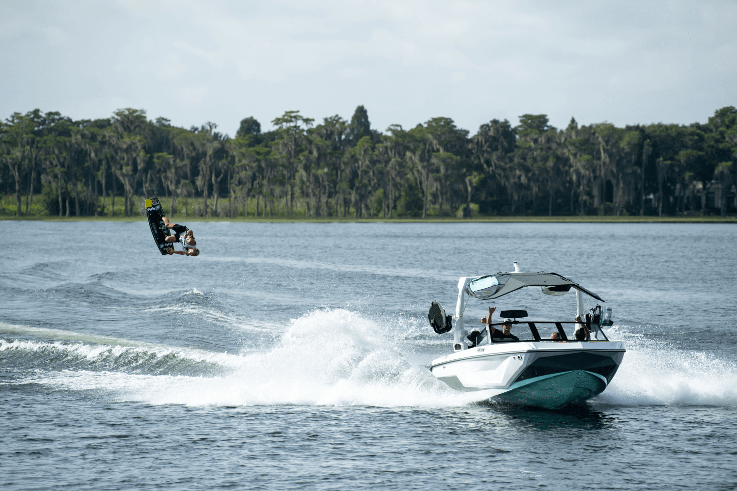 2025 Nautique Super Air Nautique GS20 Image Thumbnail #9
