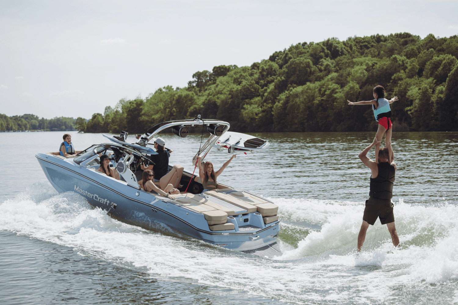 2026 Mastercraft XT20 Image Thumbnail #0