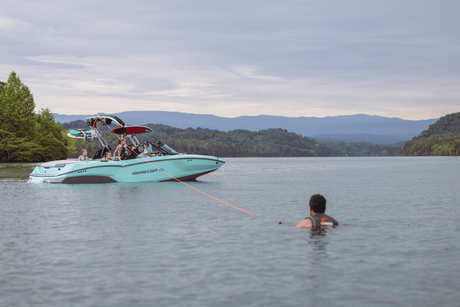 2022 Mastercraft NXT22 Image Thumbnail #2