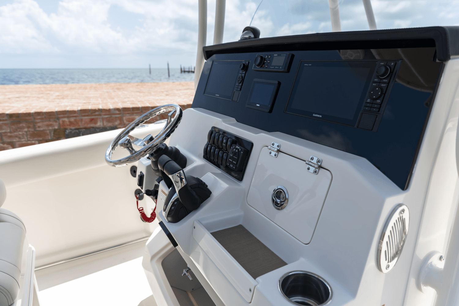 2025 Sailfish 242 CC Image Thumbnail #11