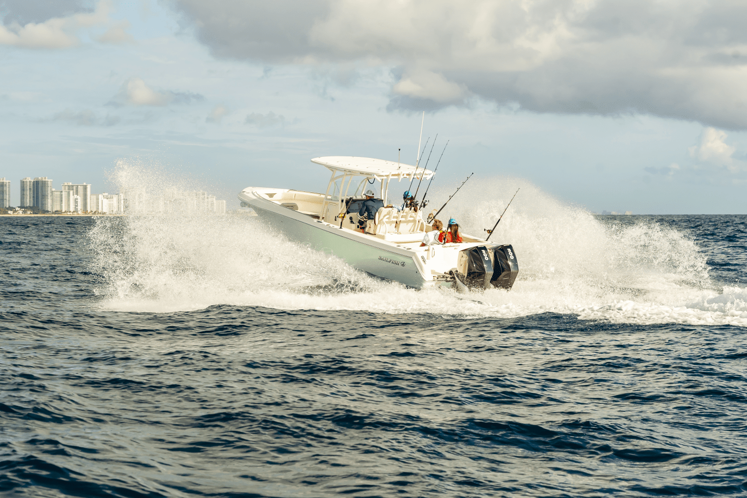 2025 Sailfish 290 CC Image Thumbnail #2