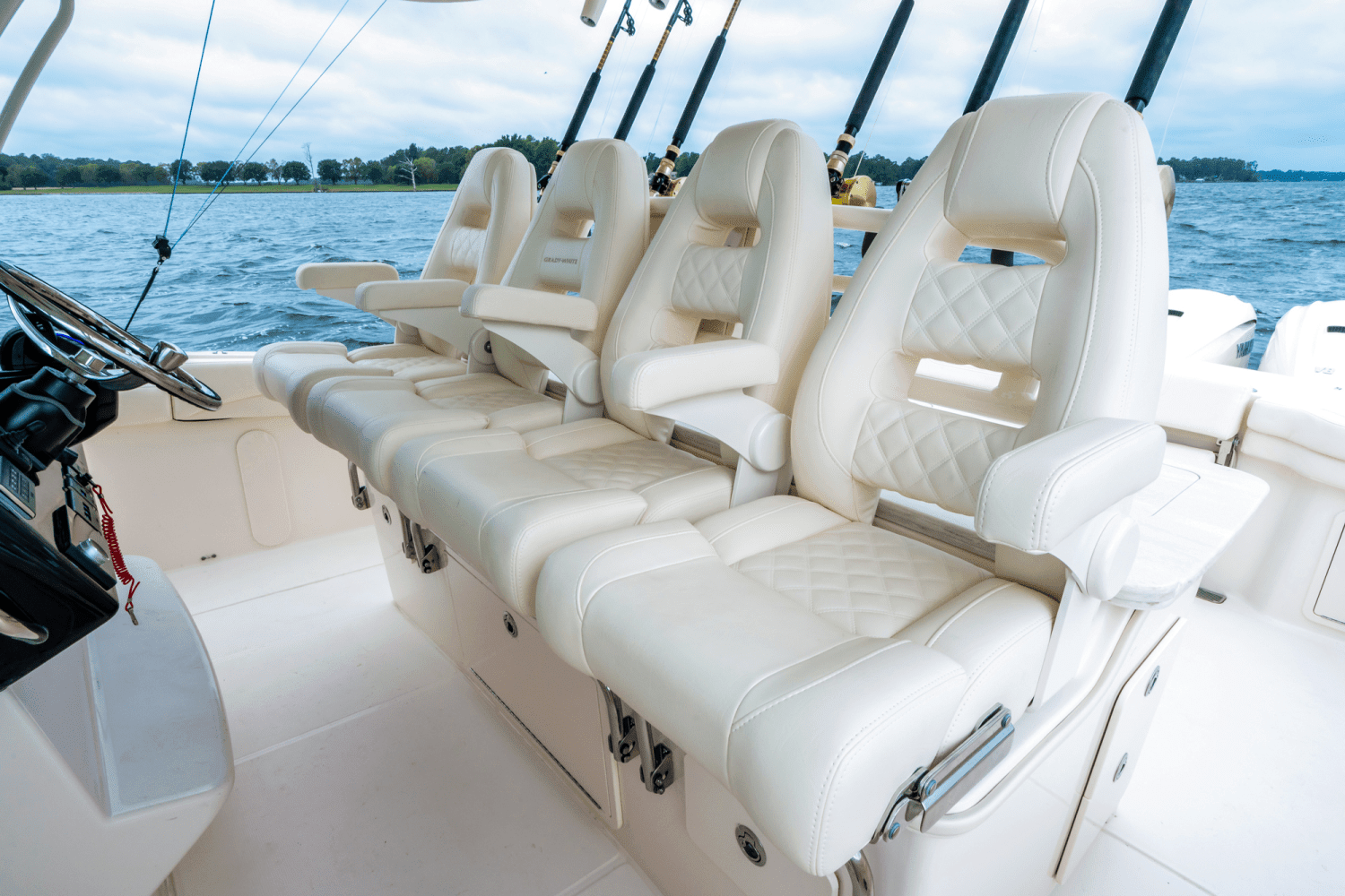 2026 Grady-White Canyon 386 Image Thumbnail #16