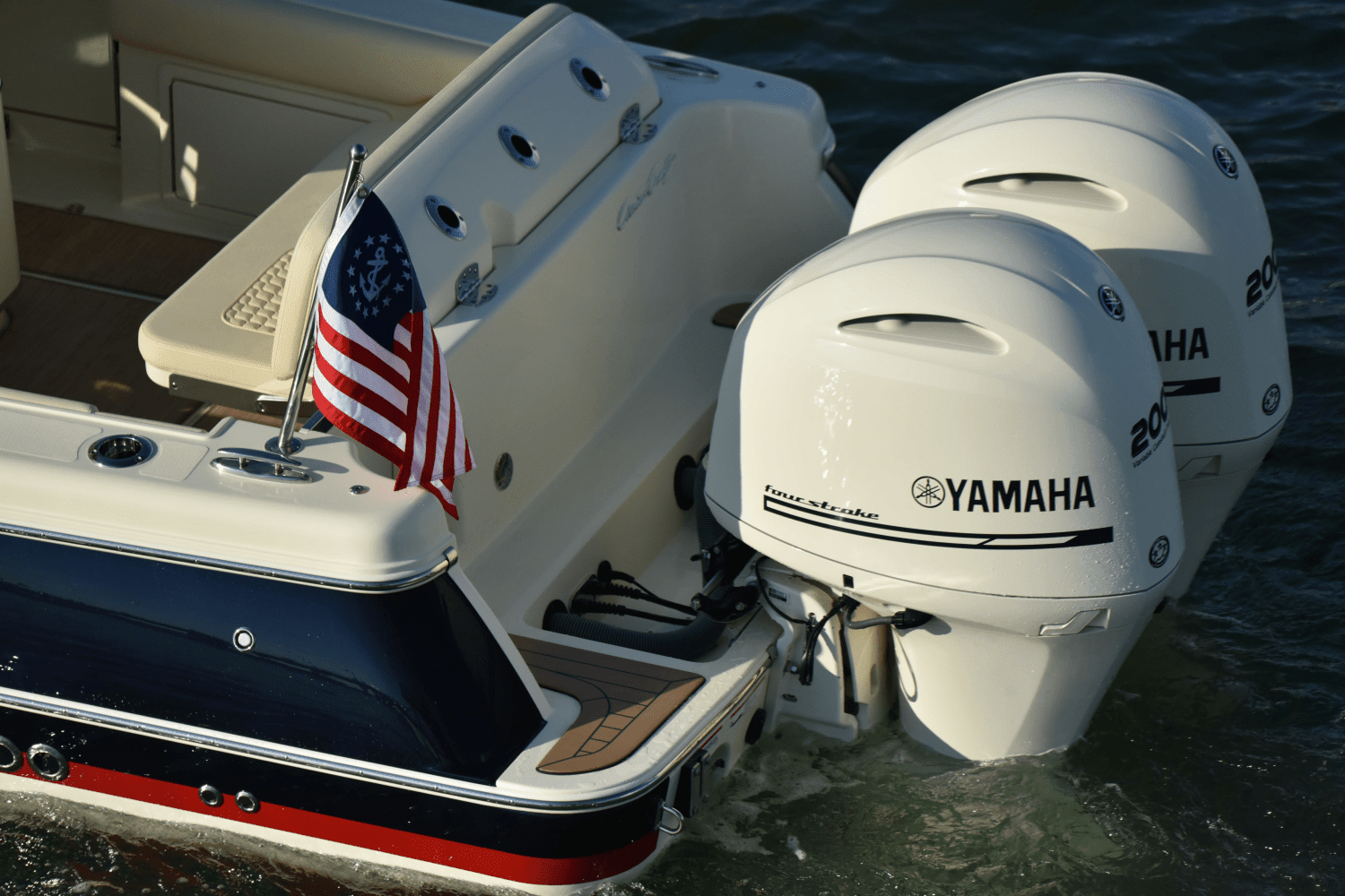 2025 Chris-Craft Catalina 28 Image Thumbnail #4