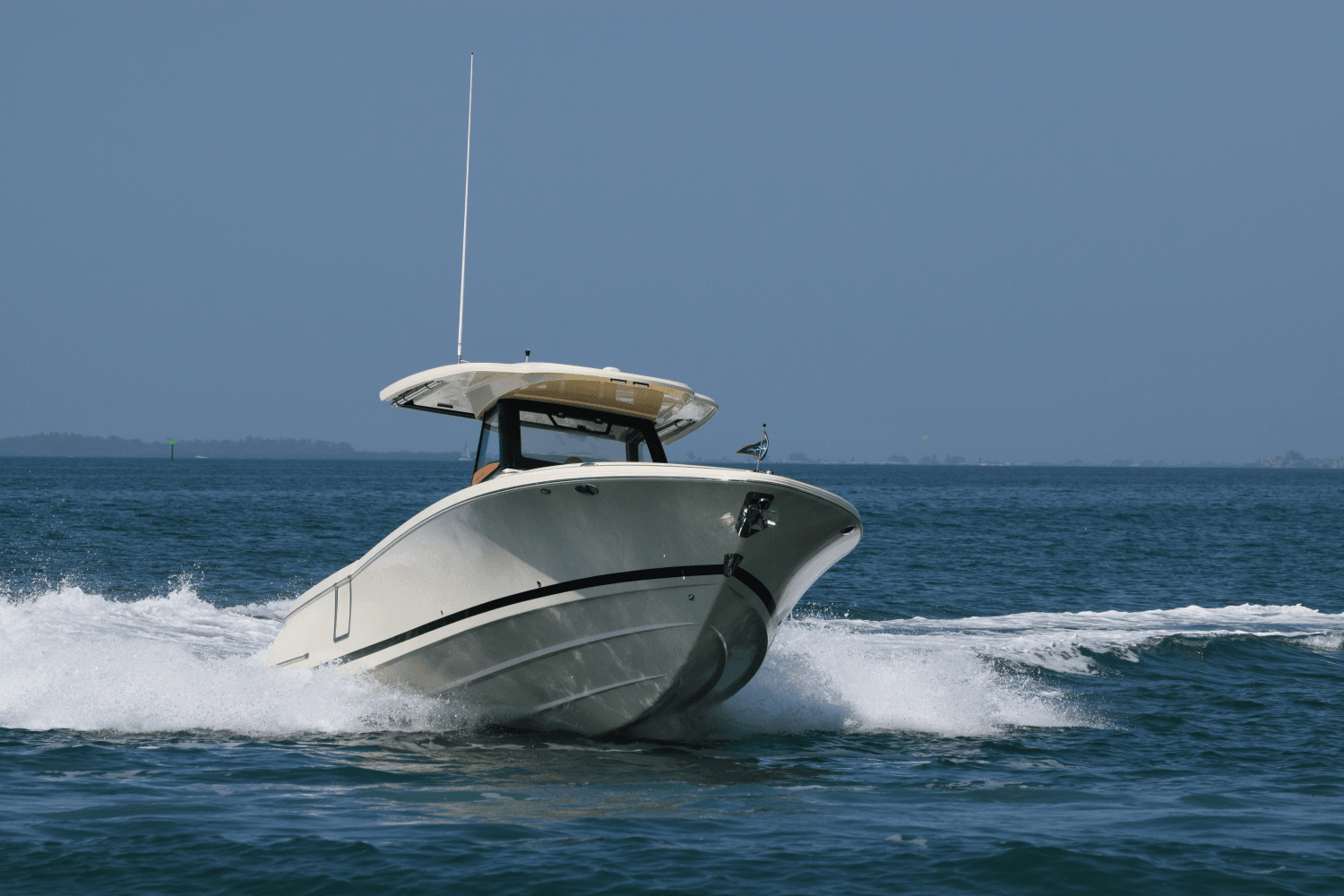 2025 Chris-Craft Catalina 30 Image Thumbnail #3