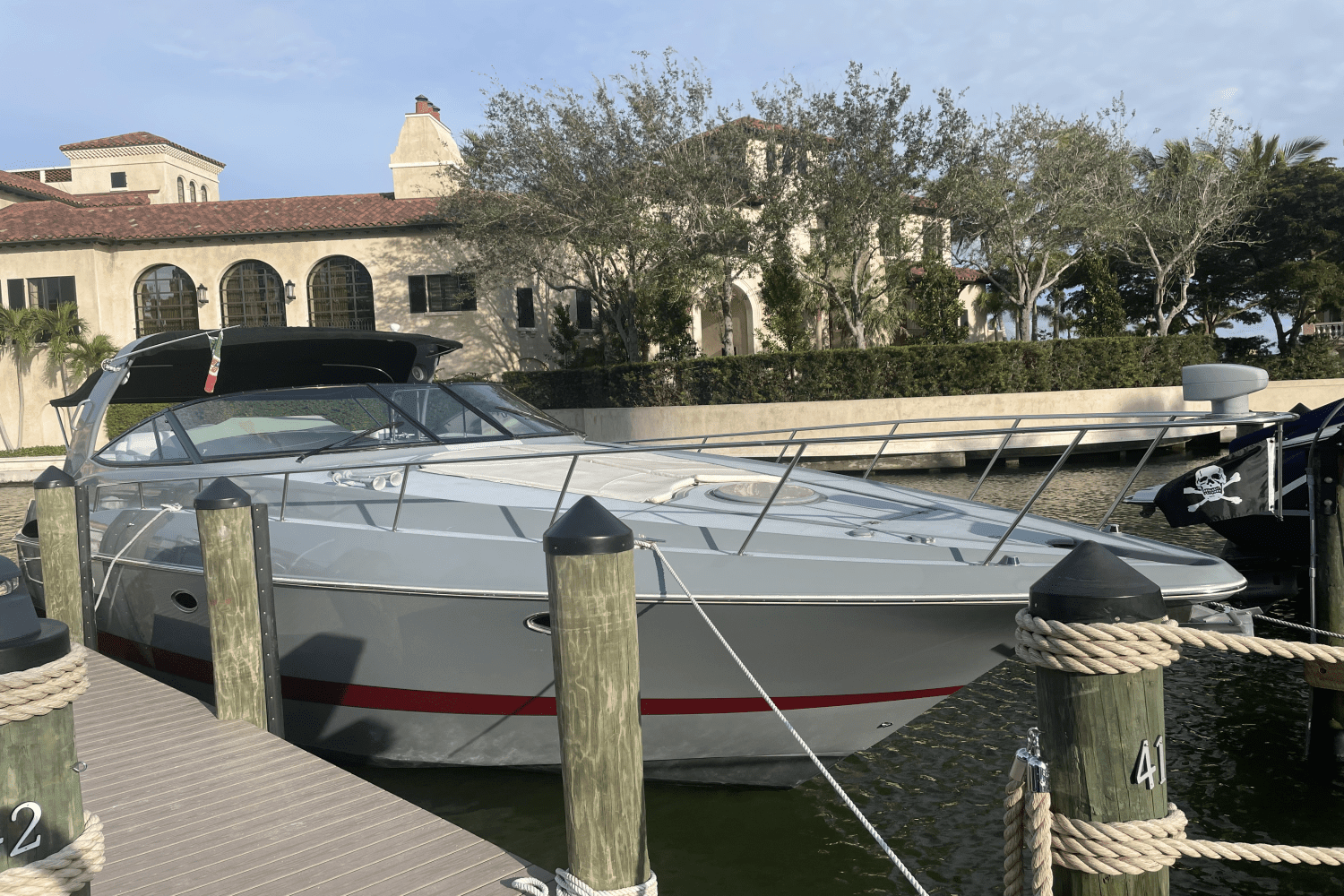 2005 Cruisers Yachts 370 EXPRESS Image Thumbnail #22