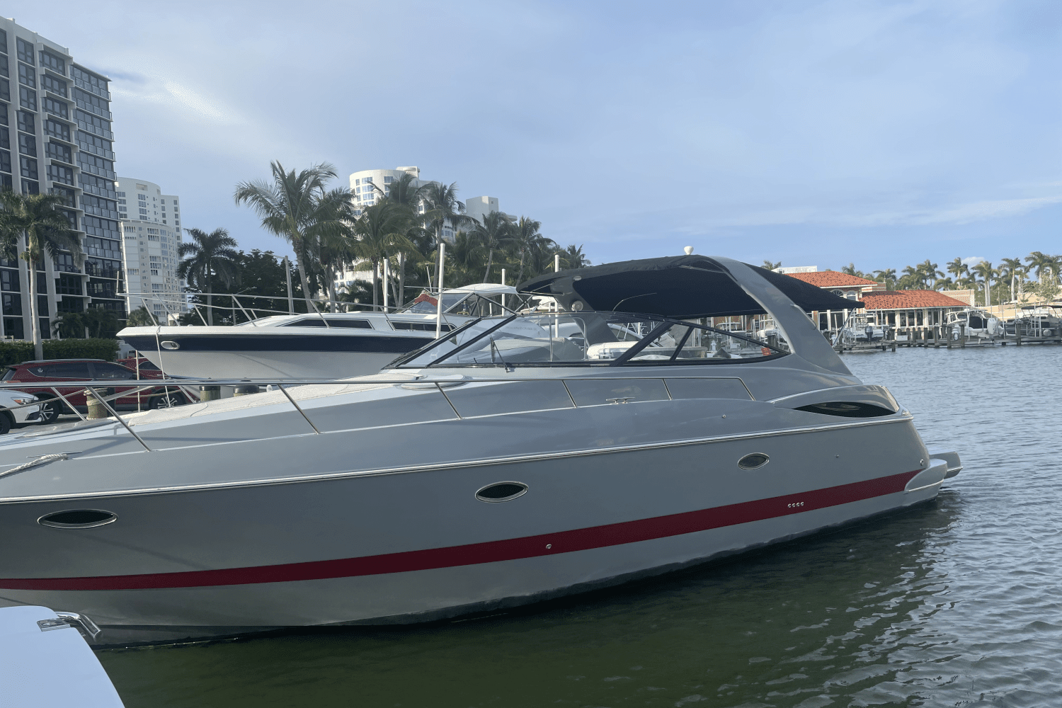 2005 Cruisers Yachts 370 EXPRESS Image Thumbnail #0