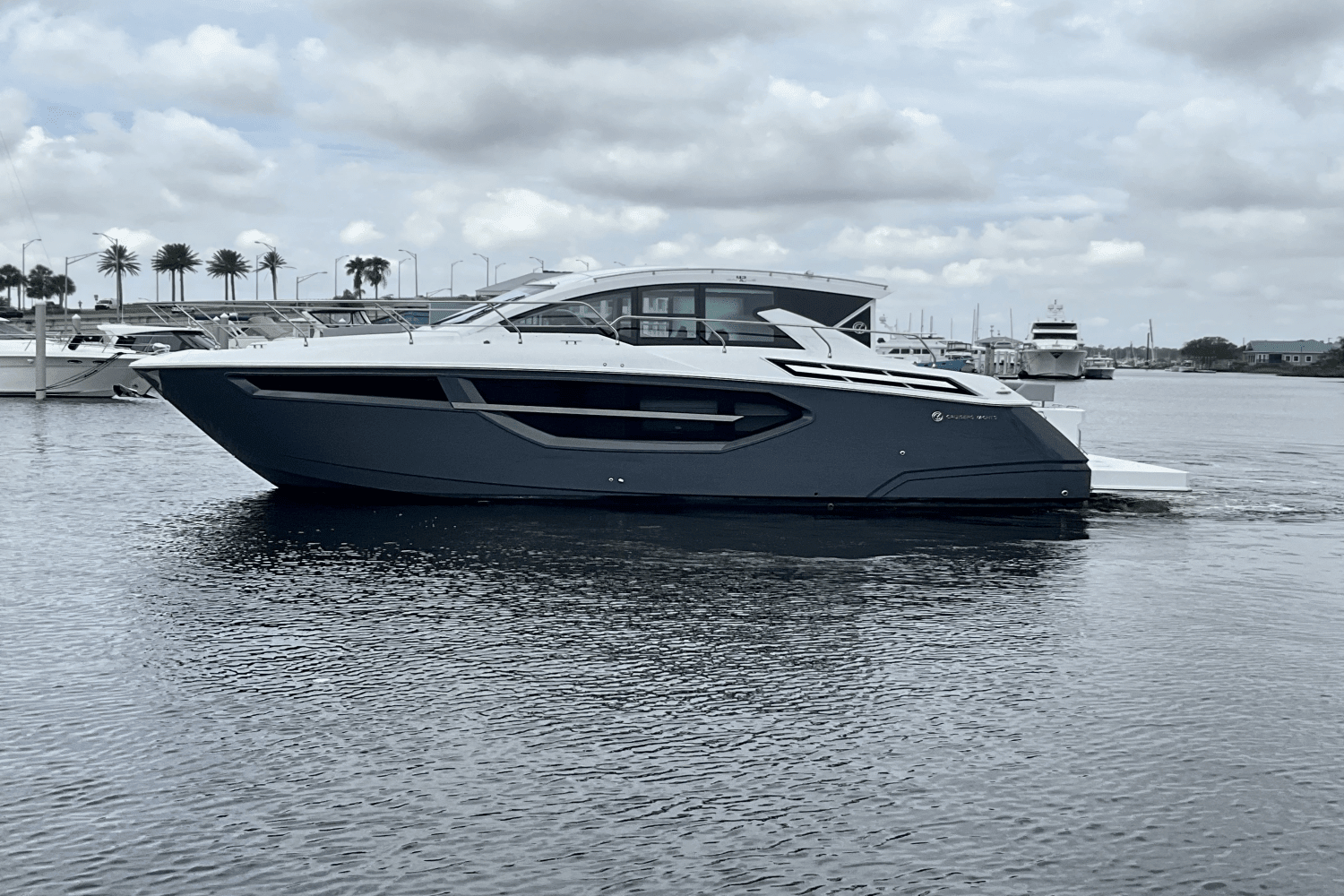 2024 Cruisers Yachts 42 Cantius Image Thumbnail #6