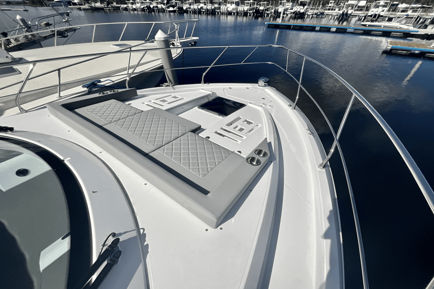 2024 Cruisers Yachts 42 Cantius Image Thumbnail #16