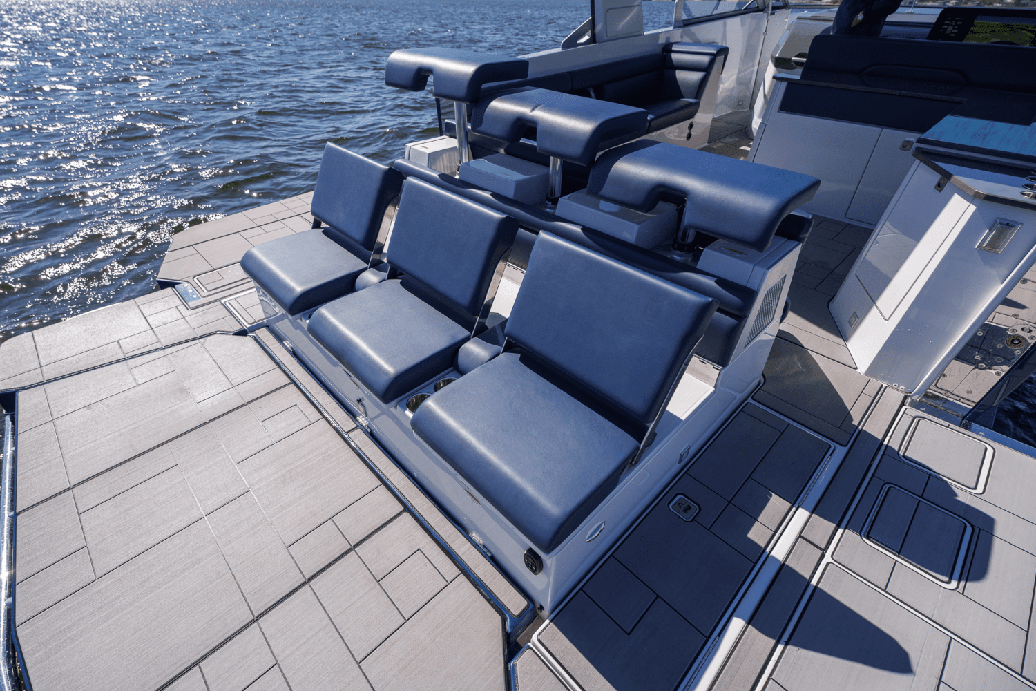2022 Aviara AV40 Image Thumbnail #16