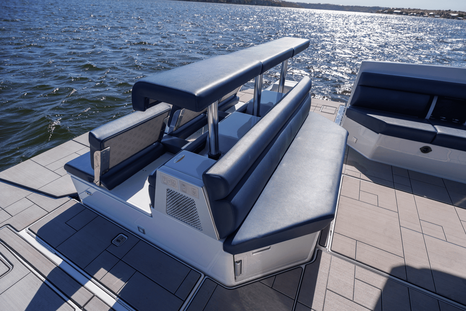 2022 Aviara AV40 Image Thumbnail #17