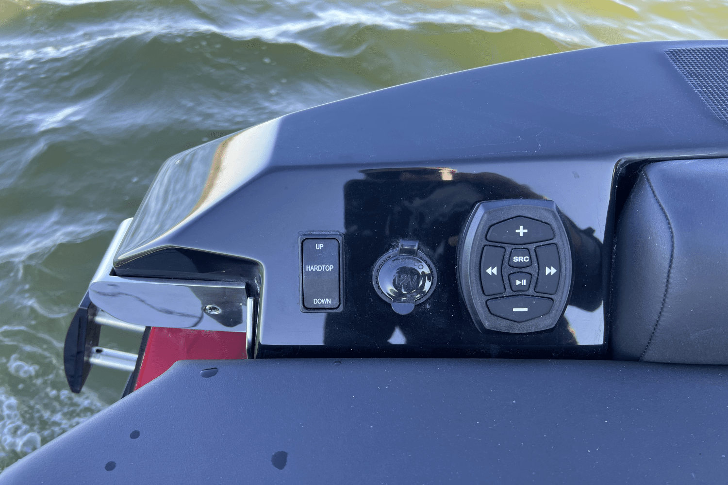2024 Aviara AV28 Surf Image Thumbnail #10