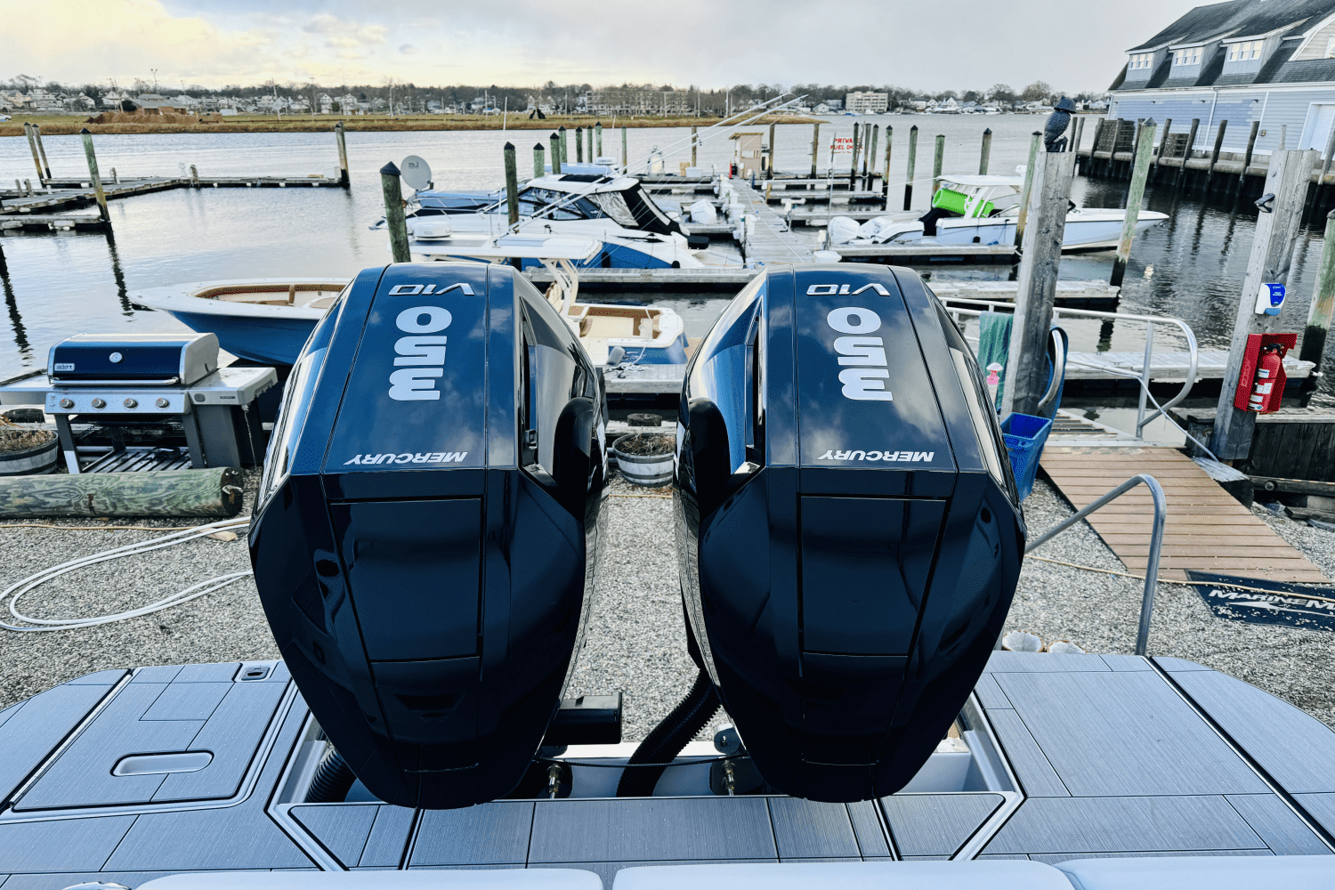 2024 Aviara AV32 Outboard Image Thumbnail #22