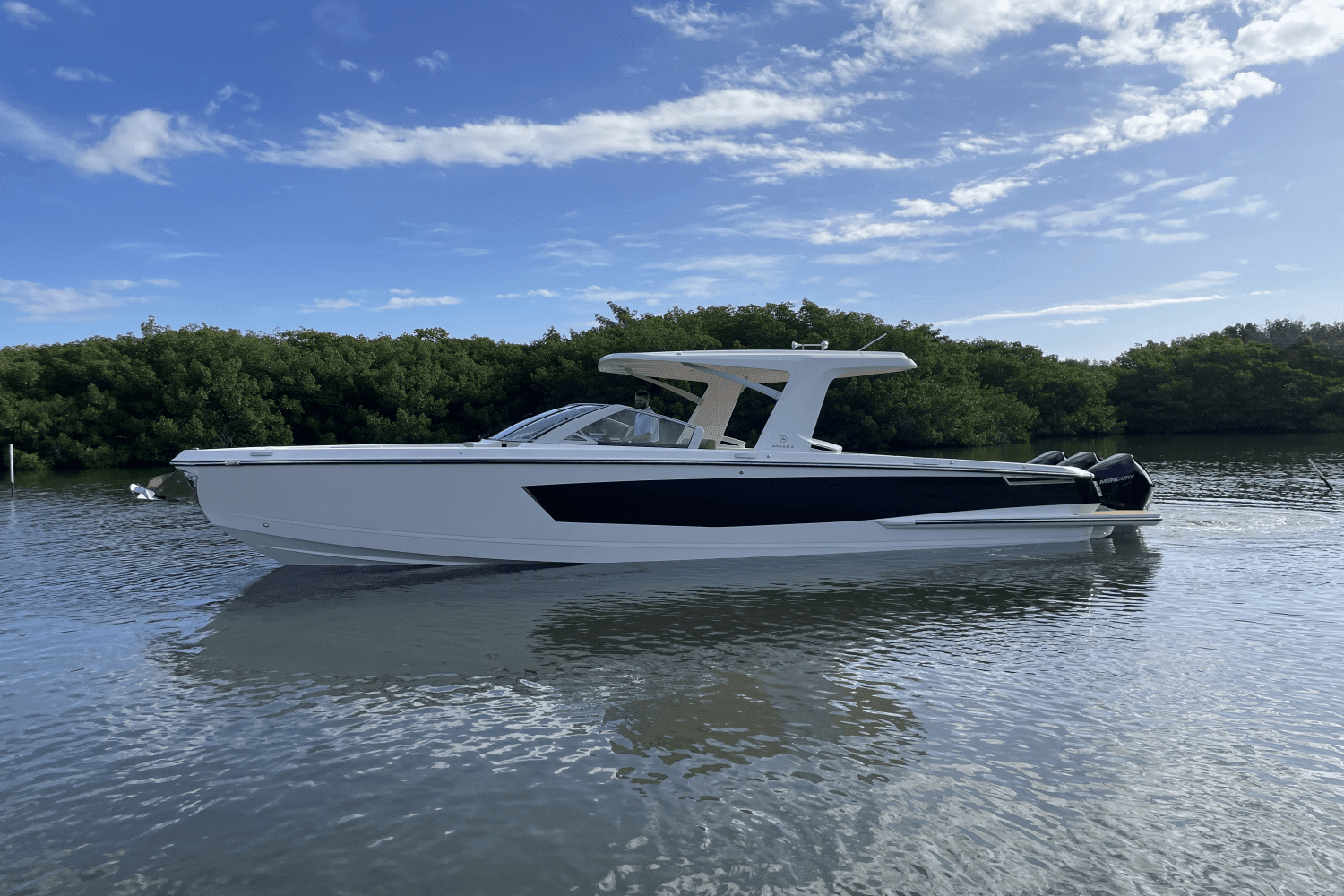 2024 Aviara AV36 Outboard Image Thumbnail #0