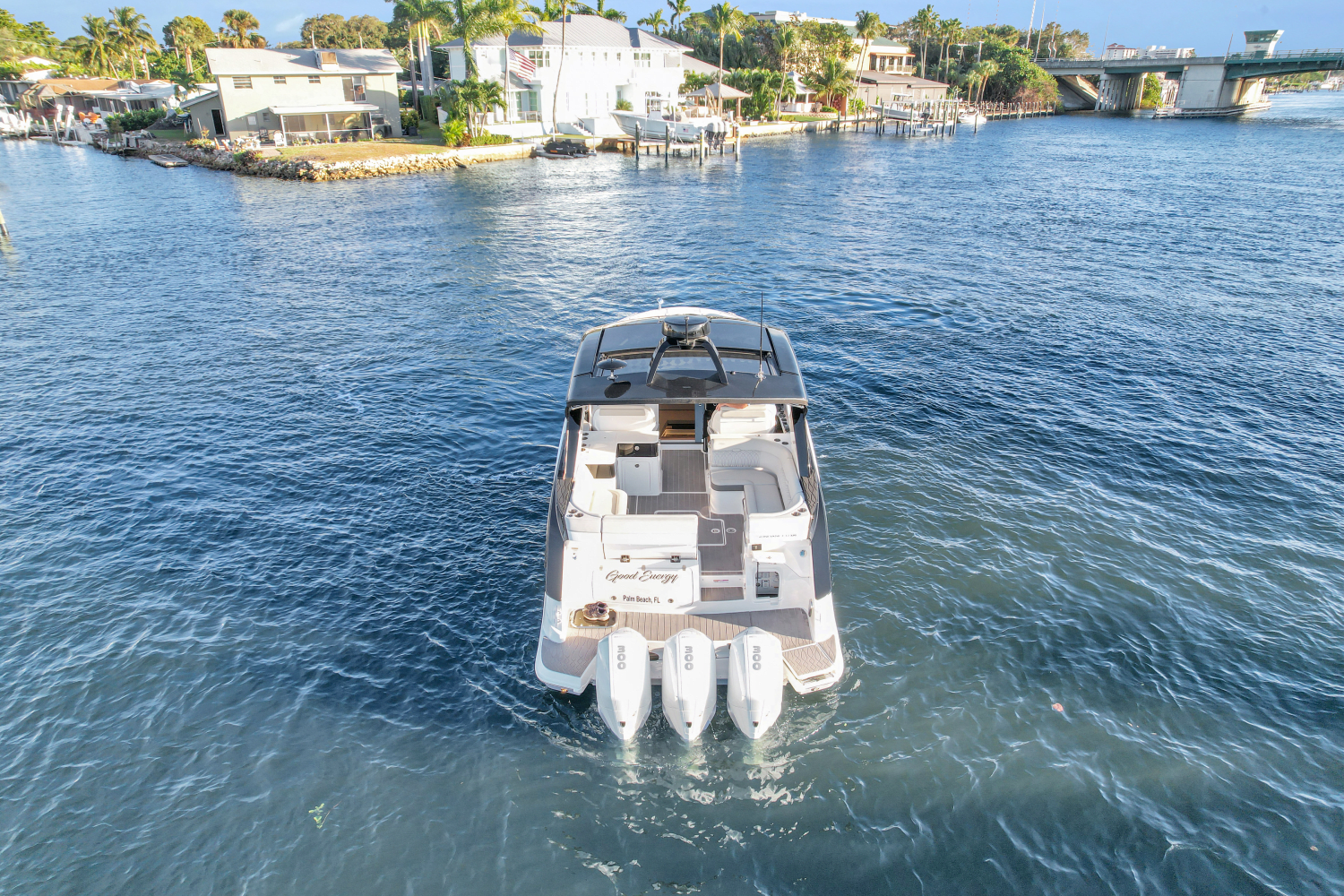 2023 Sea Ray 370 SUNDANCER OUTBOARD Image Thumbnail #66