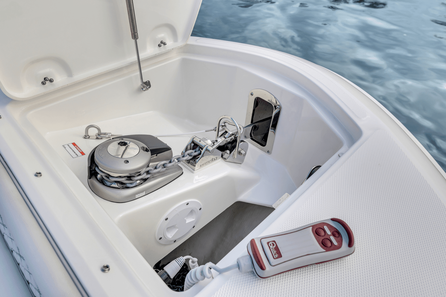 2023 Sea Ray 370 SUNDANCER OUTBOARD Image Thumbnail #53