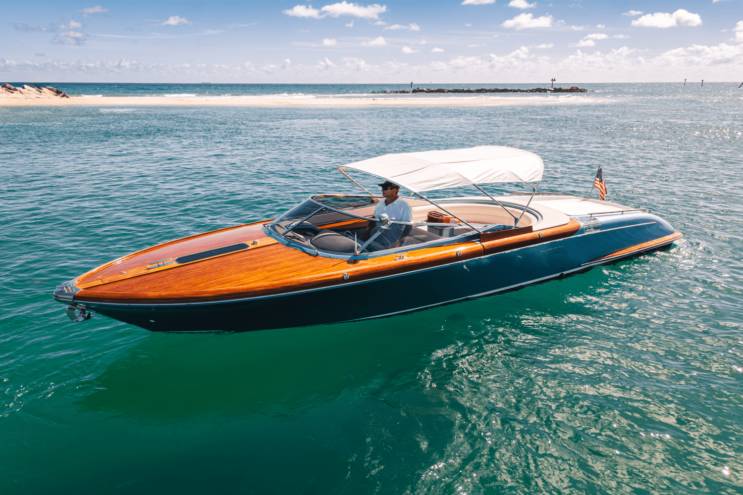 2012 Riva 33 AQUARIVA SPORT Image Thumbnail #1