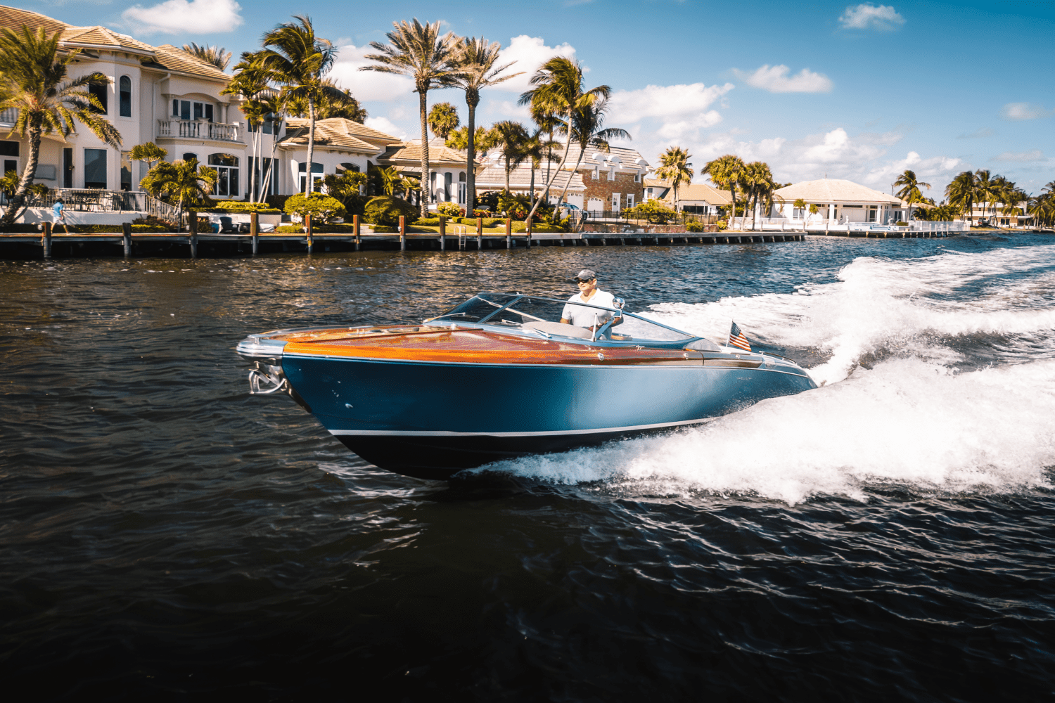 2012 Riva 33 AQUARIVA SPORT Image Thumbnail #4