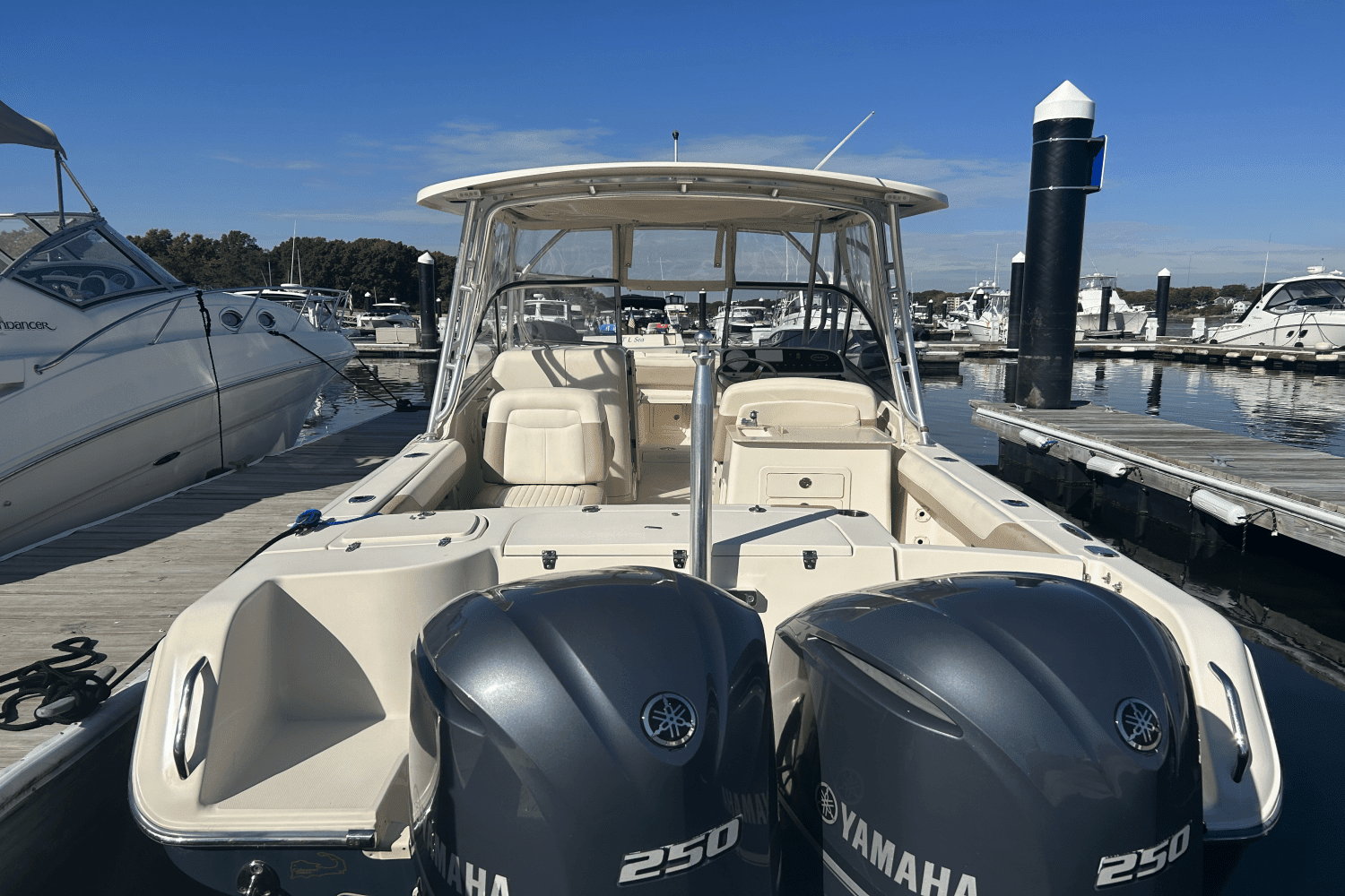 2014 Grady-White Freedom 285 Image Thumbnail #3