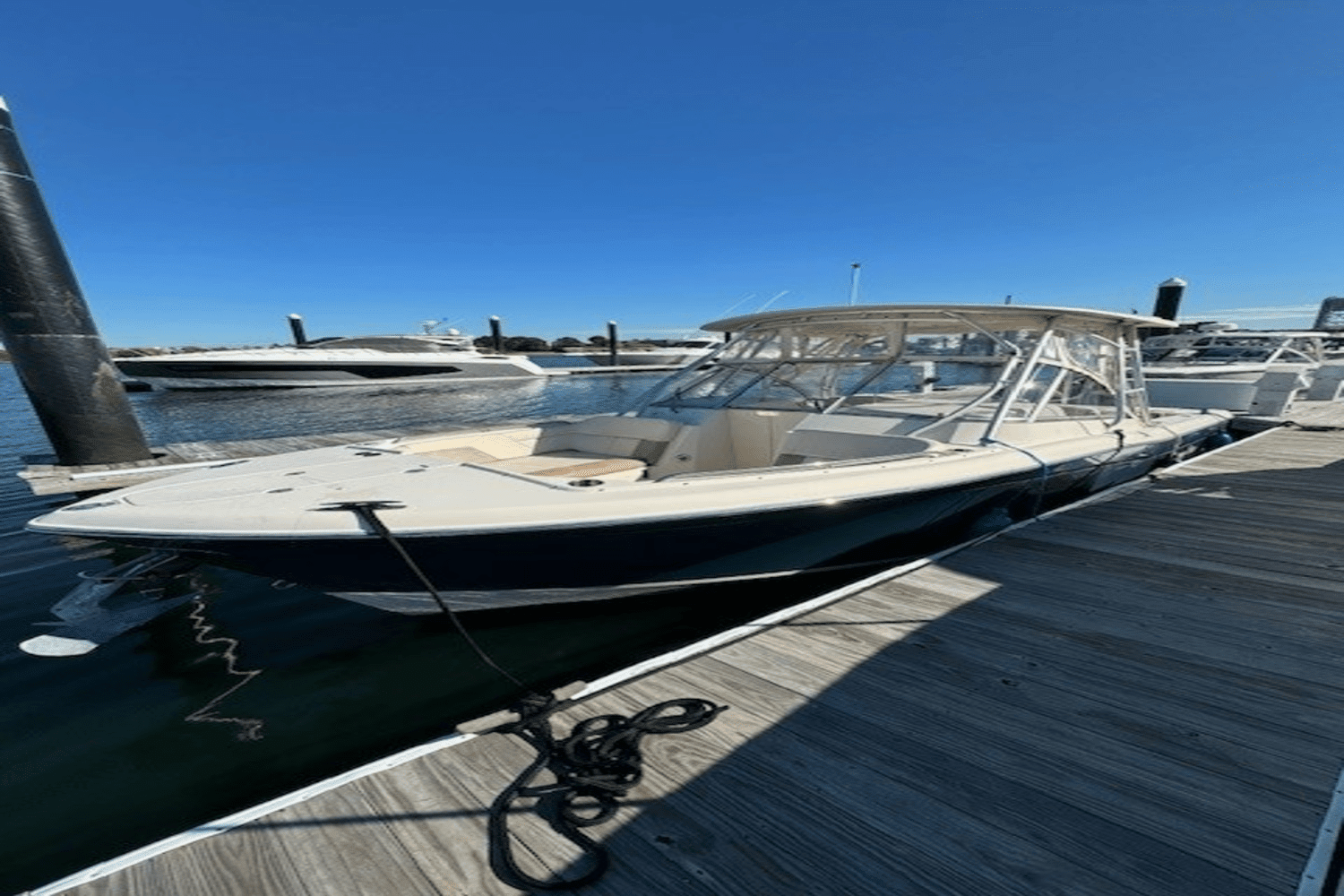 2014 Grady-White Freedom 285 Image Thumbnail #2