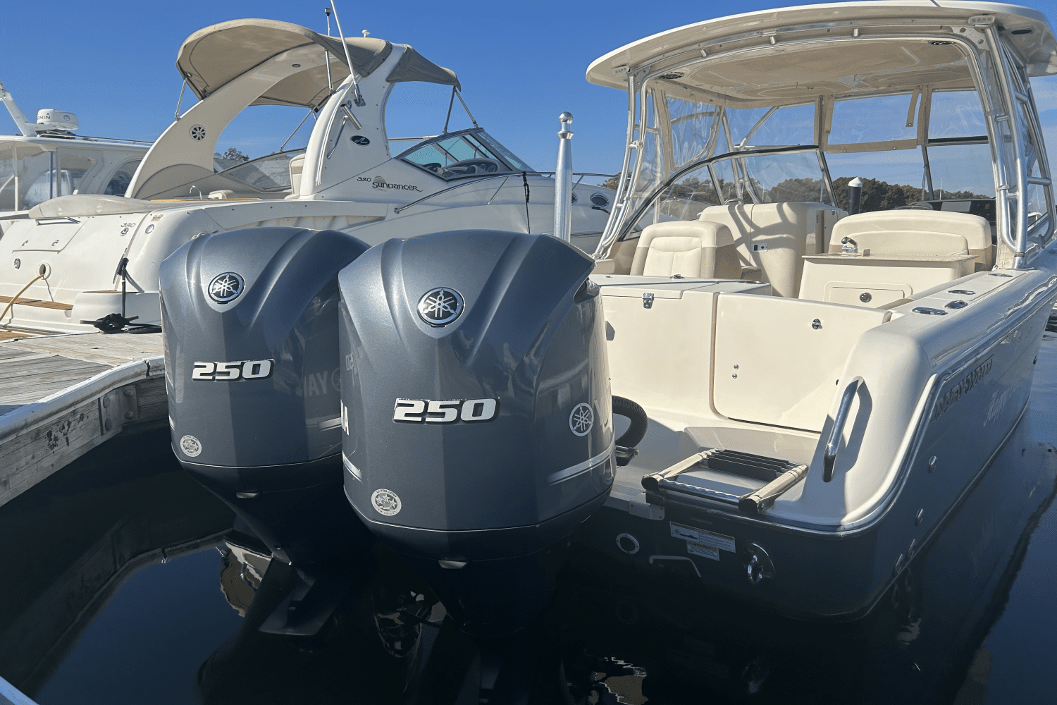 2014 Grady-White Freedom 285 Image Thumbnail #4