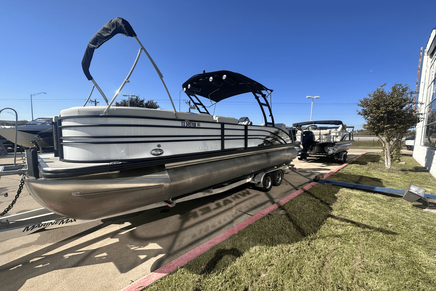2022 Harris Sunliner 250 Sport Image Thumbnail #6