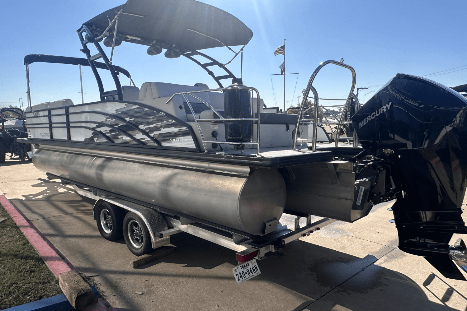2022 Harris Sunliner 250 Sport Image Thumbnail #4