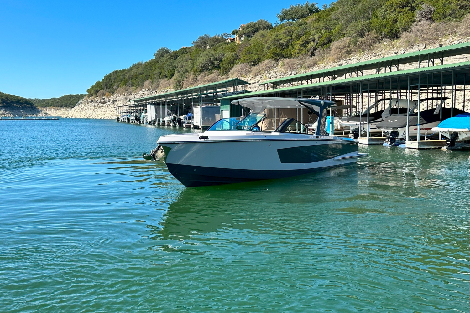 2022 Aviara AV36 Image Thumbnail #4