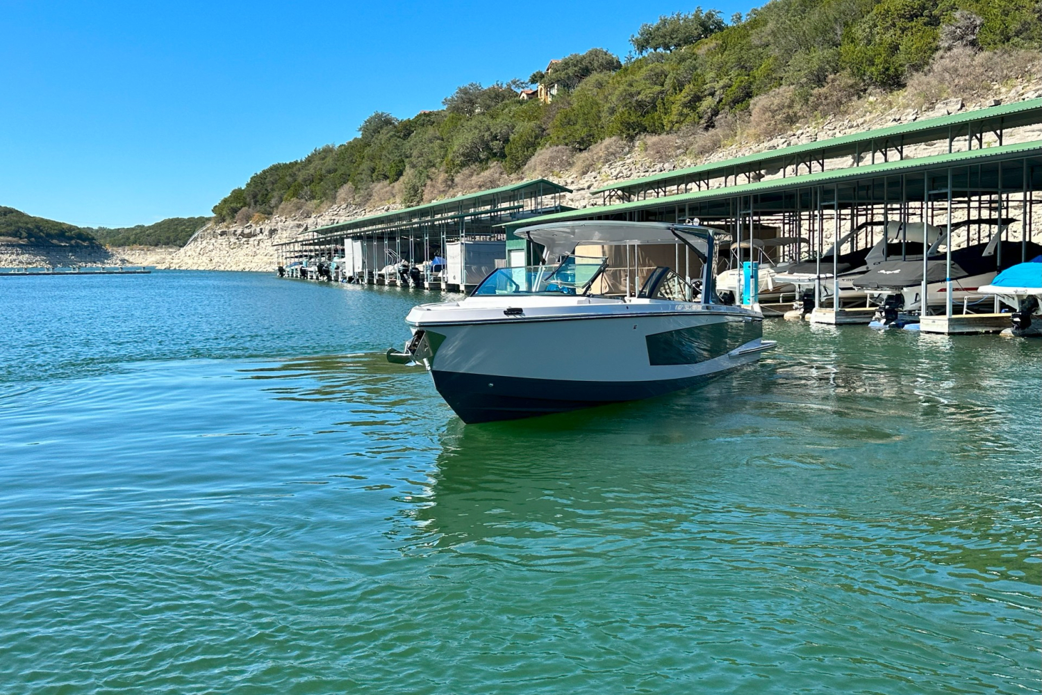 Thumbnail 4 for 2022 Aviara AV36