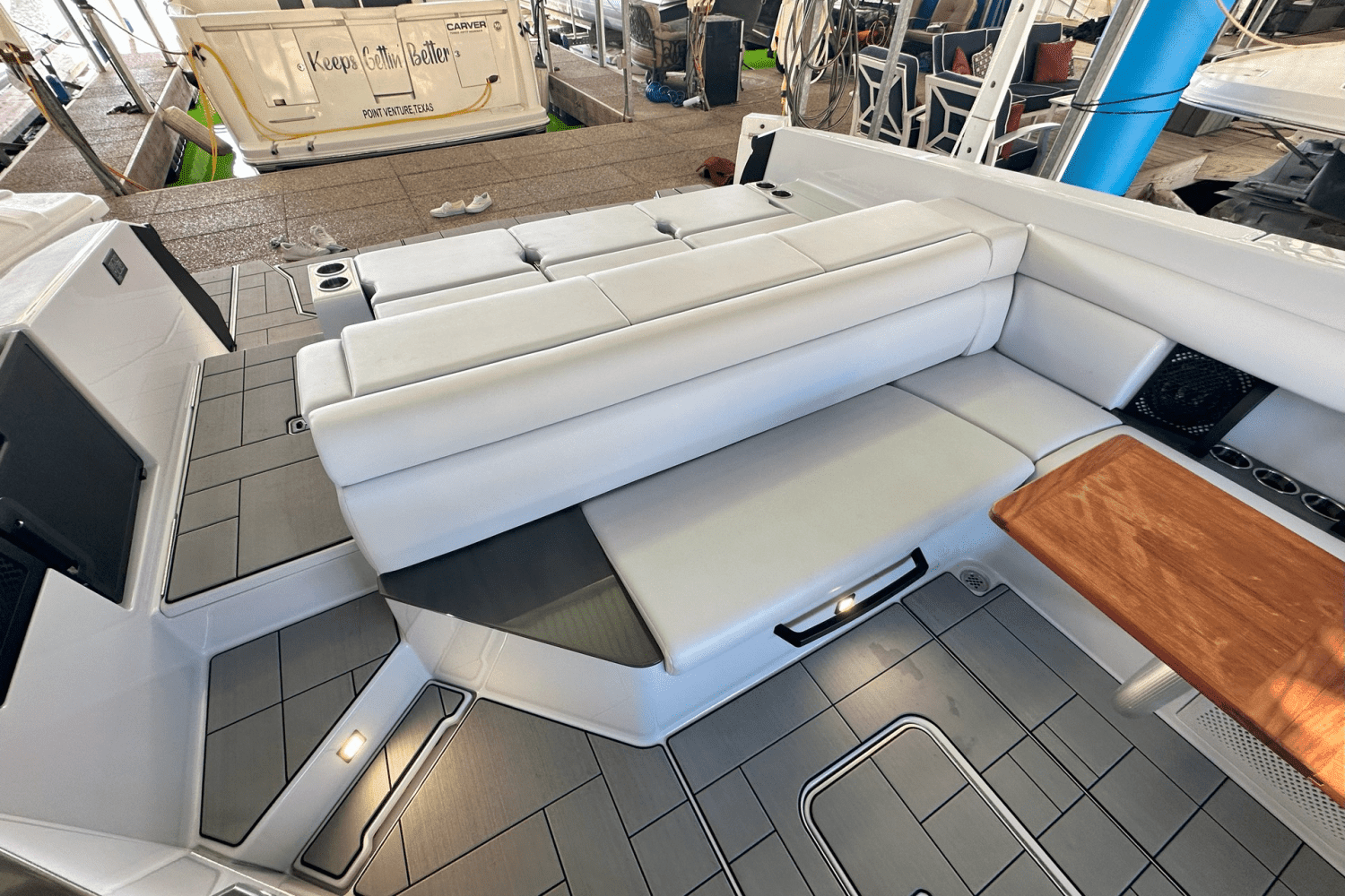 2022 Aviara AV36 Image Thumbnail #13