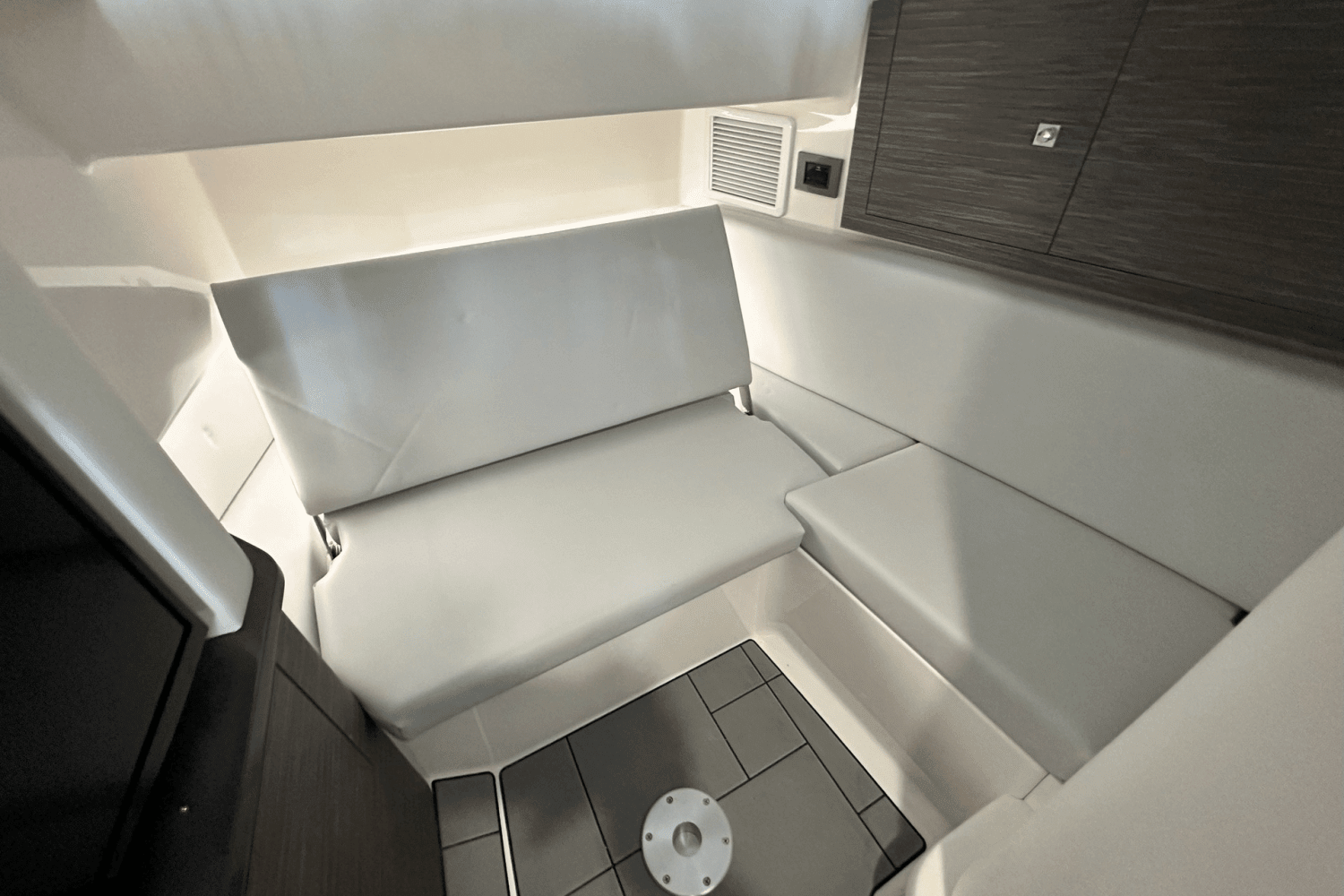 2022 Aviara AV36 Image Thumbnail #32