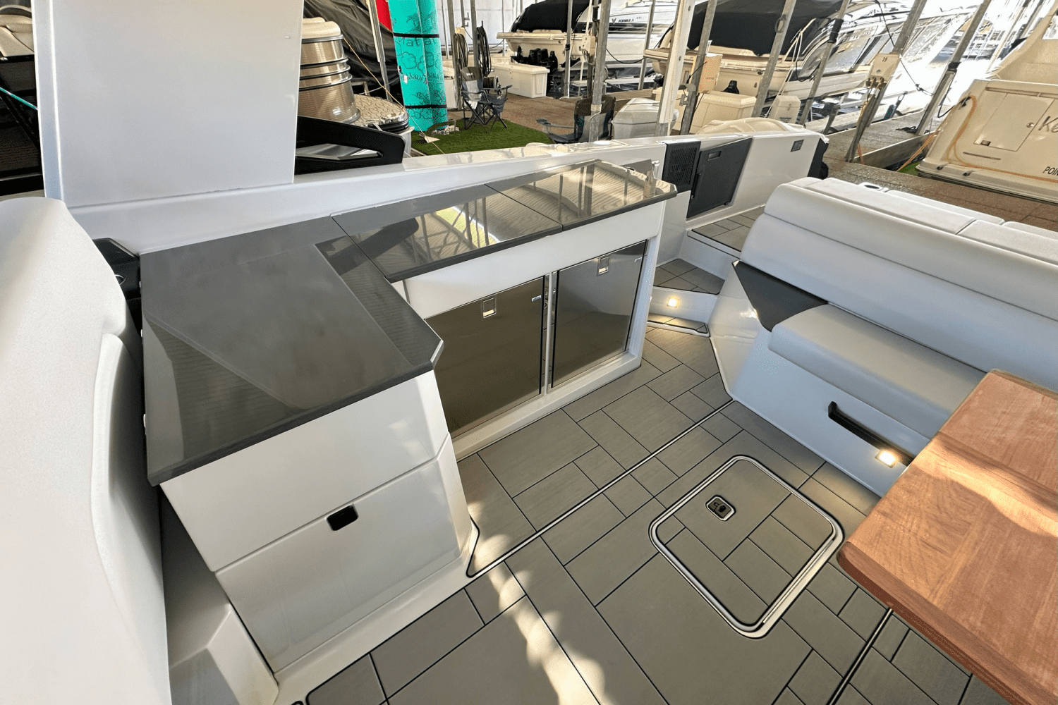 2022 Aviara AV36 Image Thumbnail #14