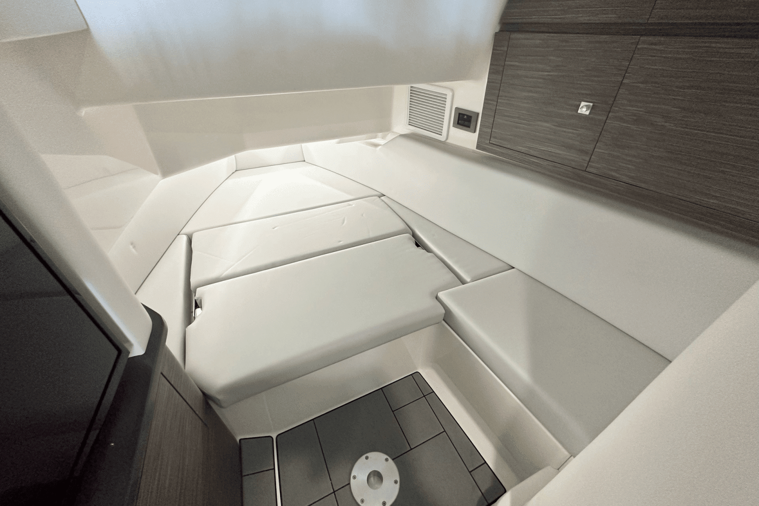 2022 Aviara AV36 Image Thumbnail #30