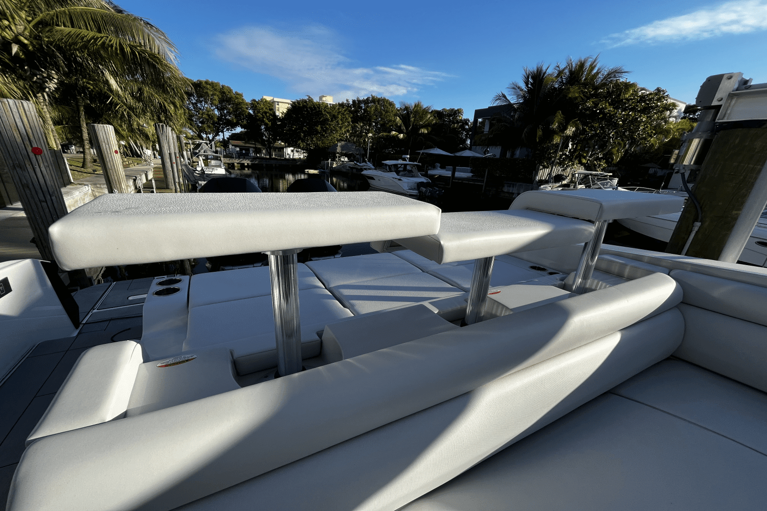 2023 Aviara AV32 Outboard Image Thumbnail #20