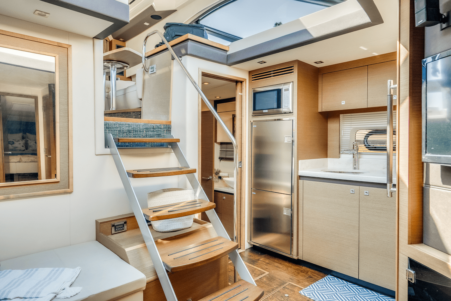 2013 Sea Ray 510 SUNDANCER Image Thumbnail #45