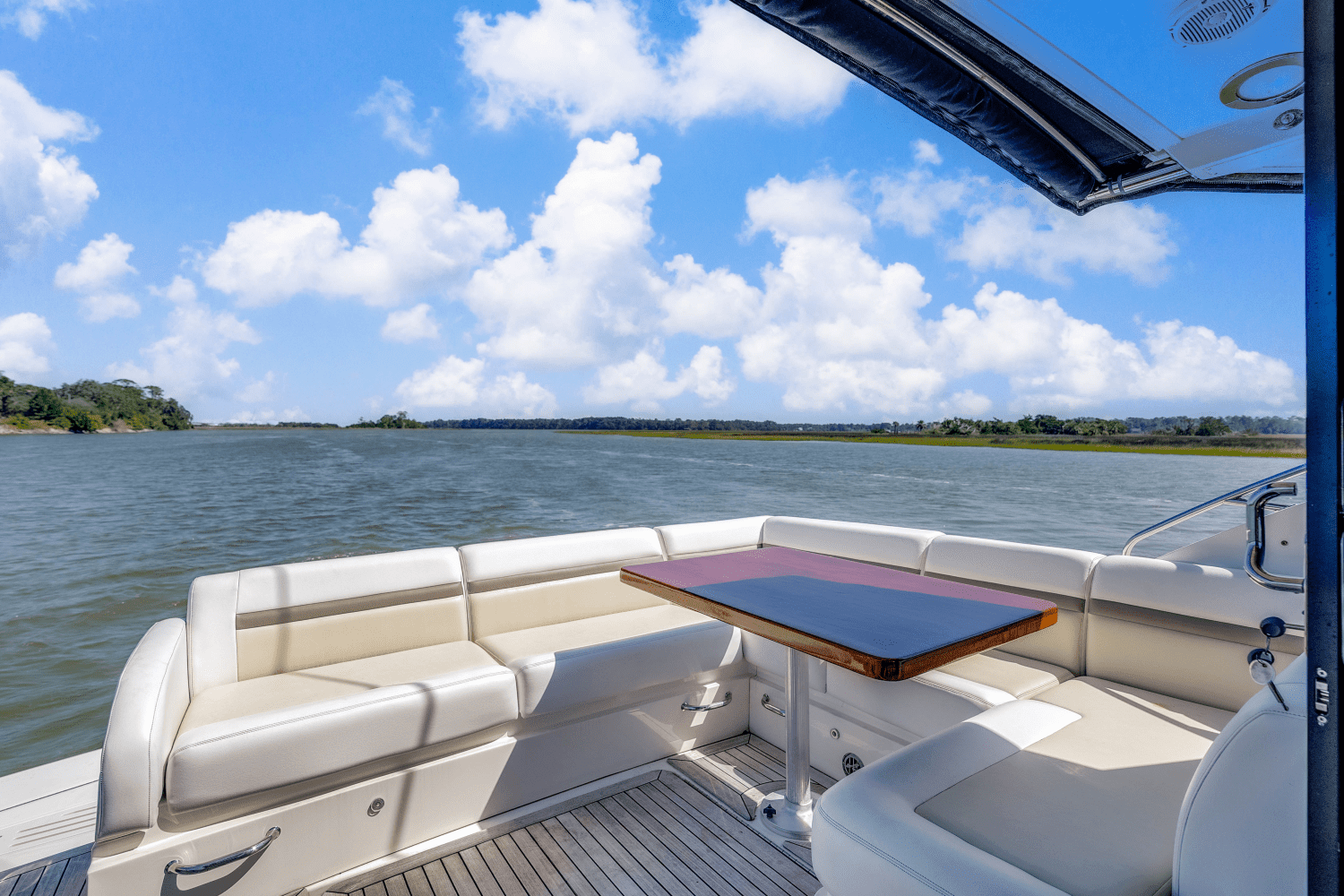 2013 Sea Ray 510 SUNDANCER Image Thumbnail #50