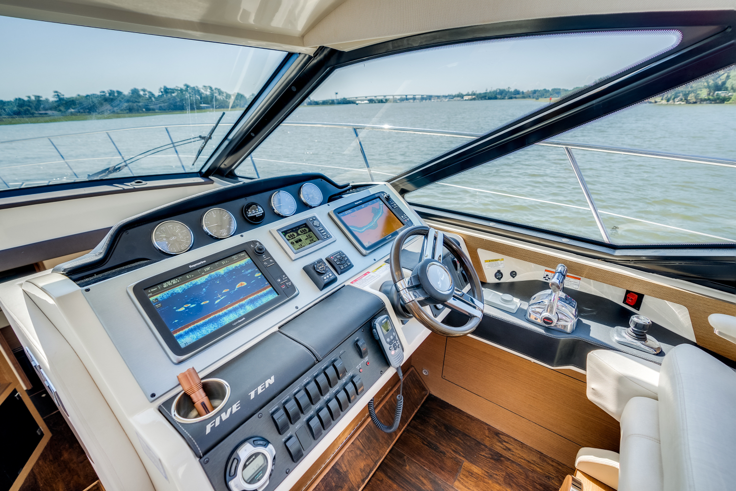 2013 Sea Ray 510 SUNDANCER Image Thumbnail #62